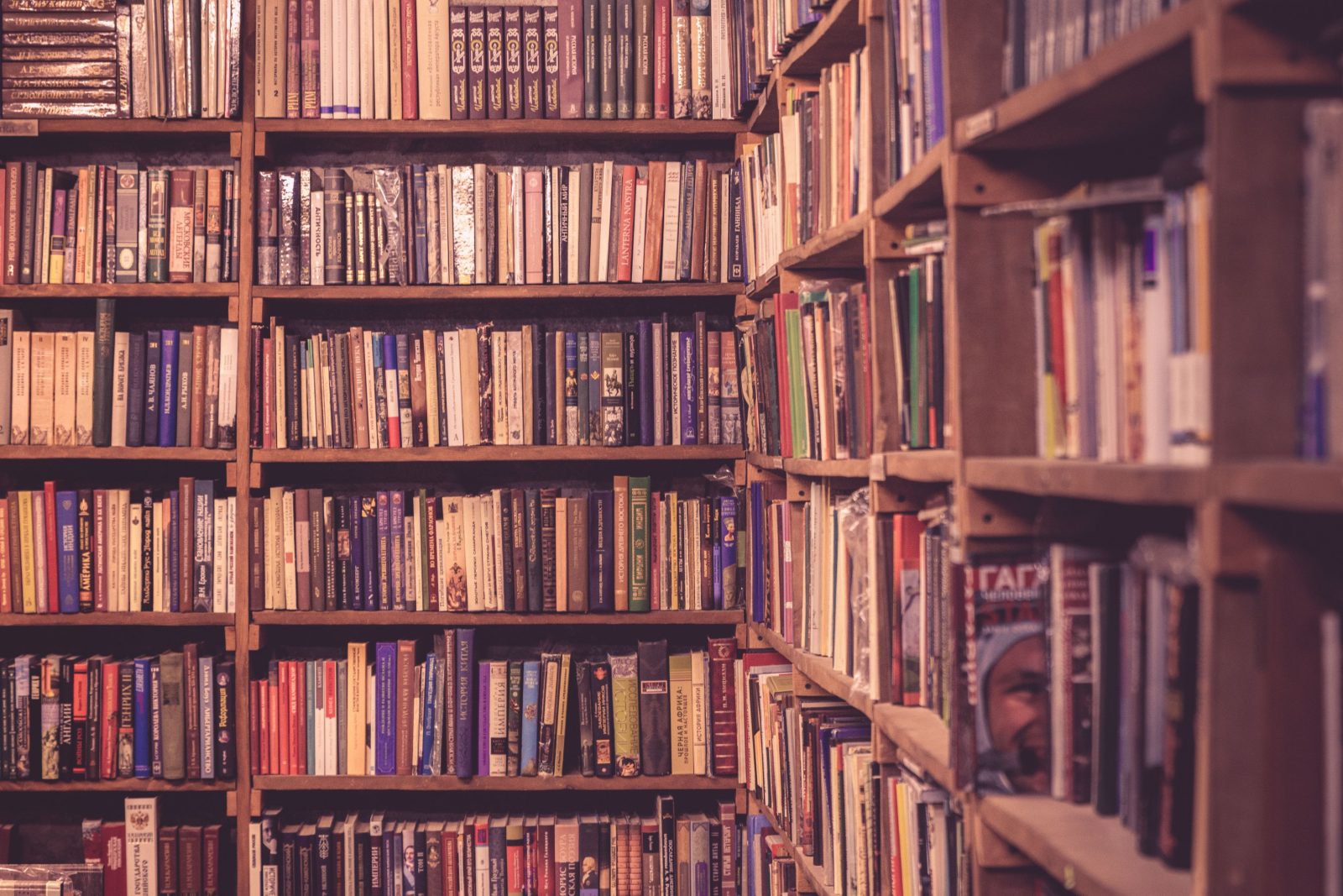 ISBN yang Tak Kunjung Terbit dan Efek Berantainya bagi Dunia Perbukuan