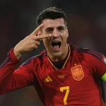 Jersey Berlogo Salib Dipakai Shalat, Apa Hukumnya?