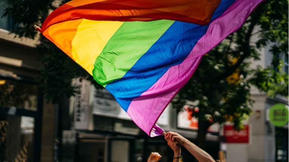 Dinamika LGBT dalam Tatanan Sosial: Tantangan dan Respons Masyarakat