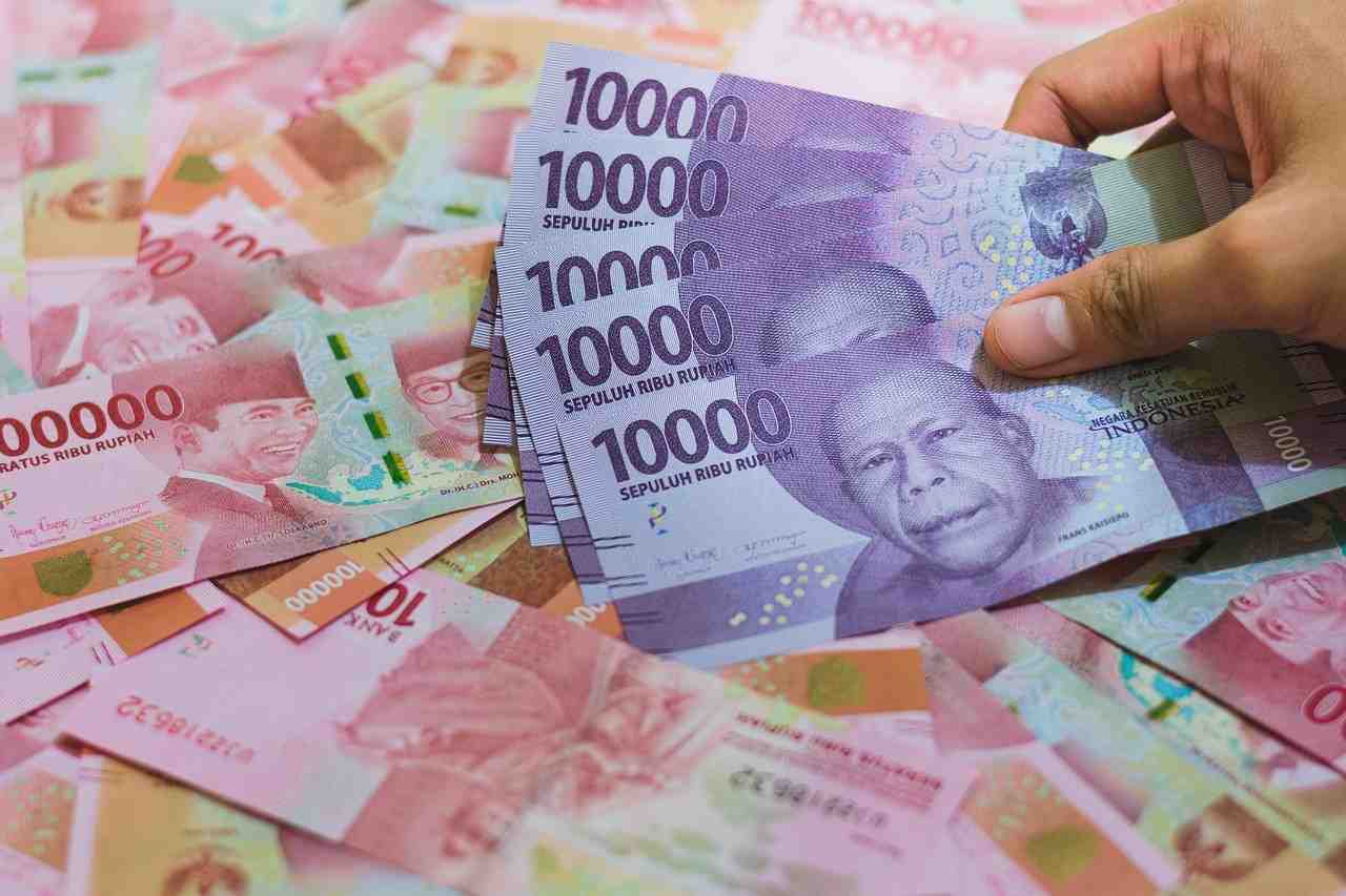 Terima Titipan Uang? Waspadai Jerat Hukum Pencucian Uang
