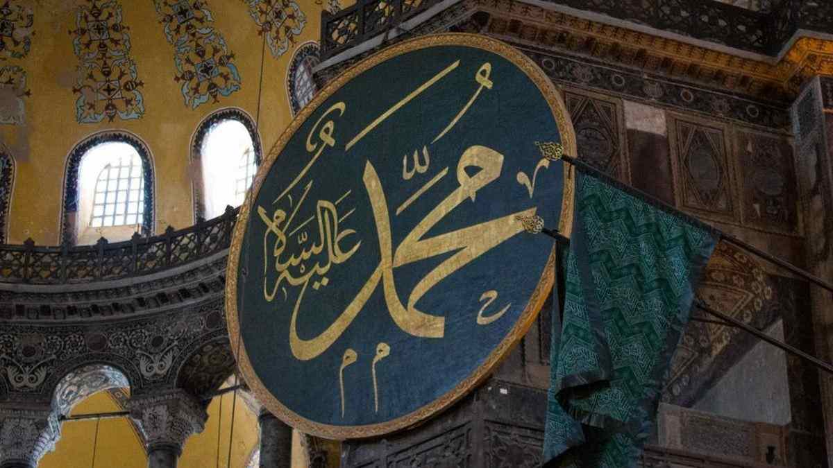 Maulid: Menghidupkan Kembali Warisan Nabi di Tengah Zaman
