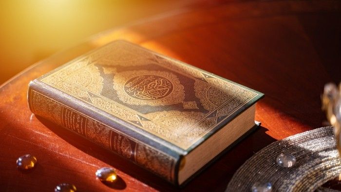 Viral Challenge Hafalan Surat Ad-Dhuha demi Miras: Bagaimana Adab terhadap Al-Qur’an?