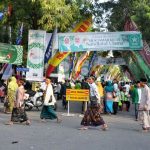 NU Abad Kedua: Bertahan dari Guncangan, Teguh Menjaga Jati Diri