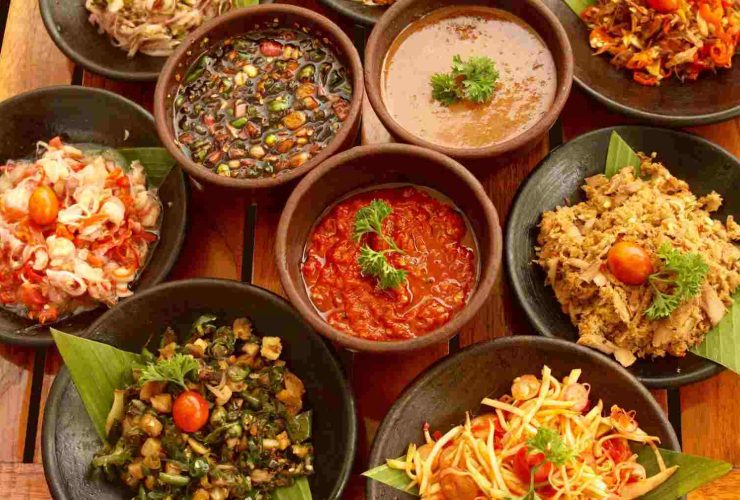 Sering Sisakan Makanan? Ini Pesan Rasulullah yang Perlu Diingat