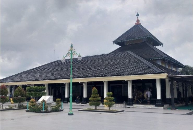 Jejak Keislaman Walisongo: Antara Fakta Sejarah dan Klaim yang Dipersoalkan