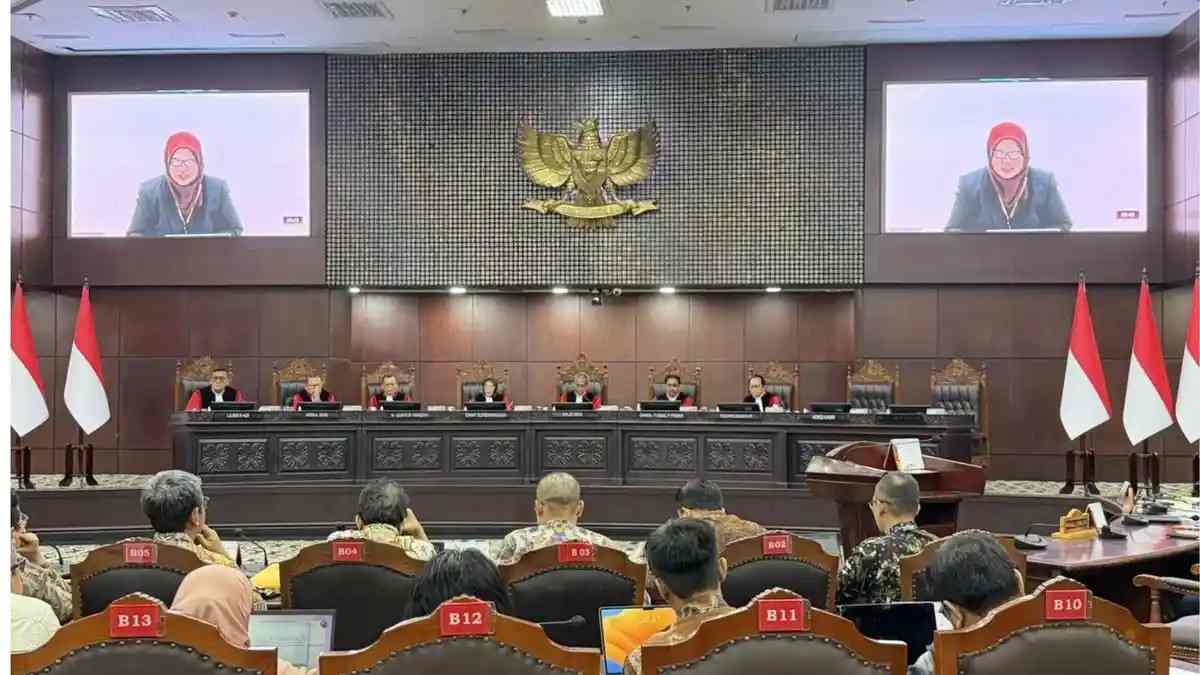 MK Putus Sengketa Ijazah Gibran: Permohonan Tidak Dapat Diterima