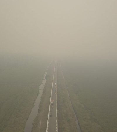 Langit Tercekik Asap, Rakyat Terabaikan