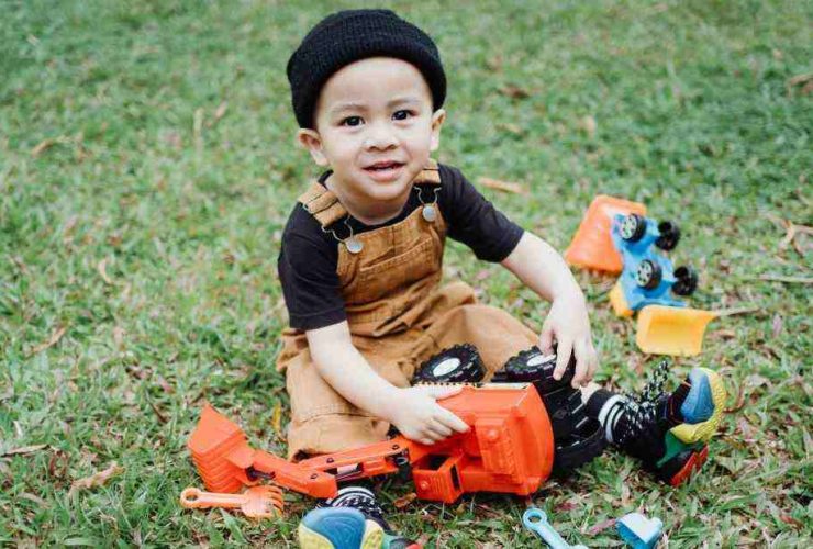 Mencintai Anak, Menjaga Amanah, Meraih Kebahagiaan Akhirat