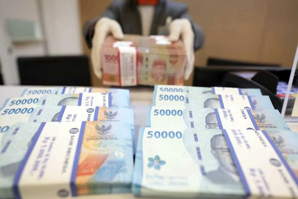 Dapat Dividen dari Saham Bank Konvensional, Bolehkah Dipakai Menafkahi Keluarga?