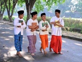 Hari Santri 2026: Merawat Tradisi, Memastikan Anak Terlindungi