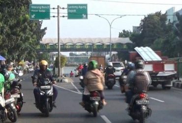 Mobil Terserempet, Emosi Naik: Bolehkah Main Hakim Sendiri Menurut Islam?